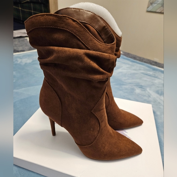 Jessica Simpson Lisby Booties - Picture 8 of 11